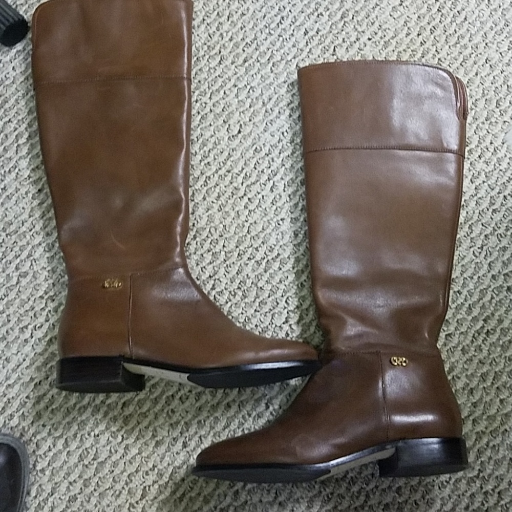 Cole Hahn leather boots